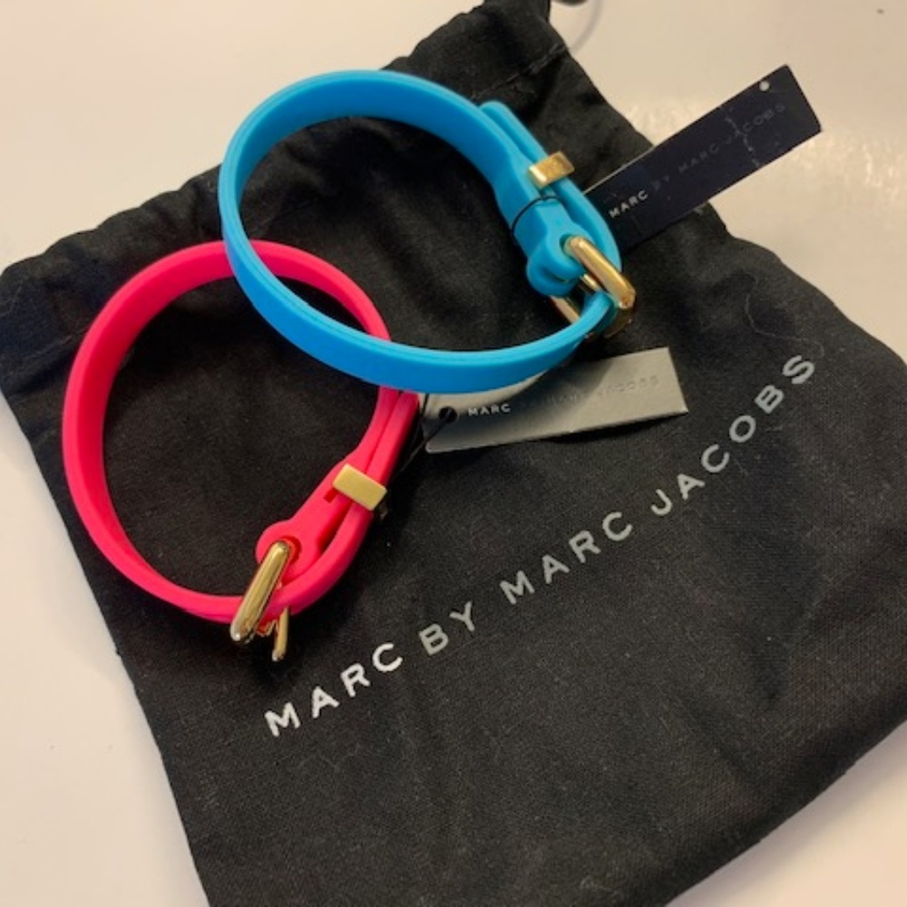 Marc by Marc Jacobs Logo Buckle Rubber Bracelets